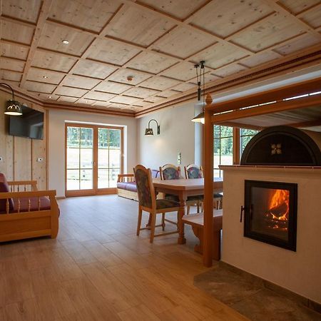 Peil Highend-Basic Apartments San Candido Esterno foto