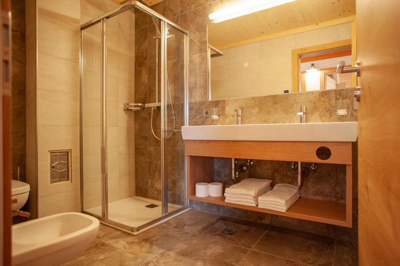Peil Highend-Basic Apartments San Candido Esterno foto