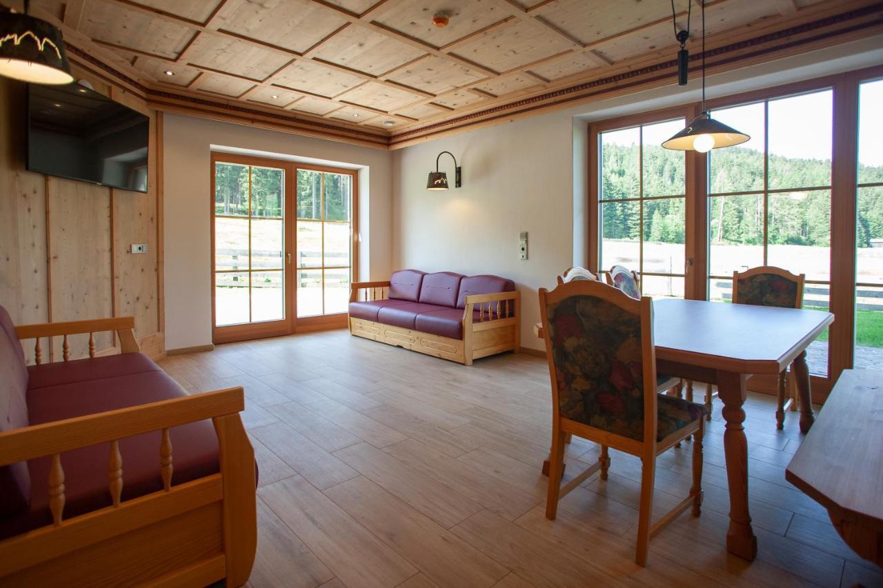 Peil Highend-Basic Apartments San Candido Esterno foto