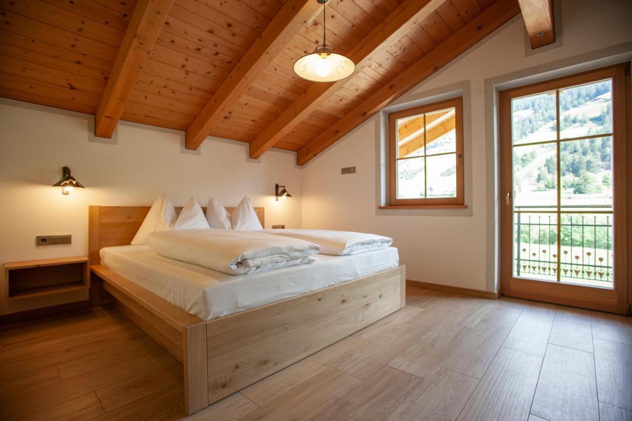 Peil Highend-Basic Apartments San Candido Esterno foto