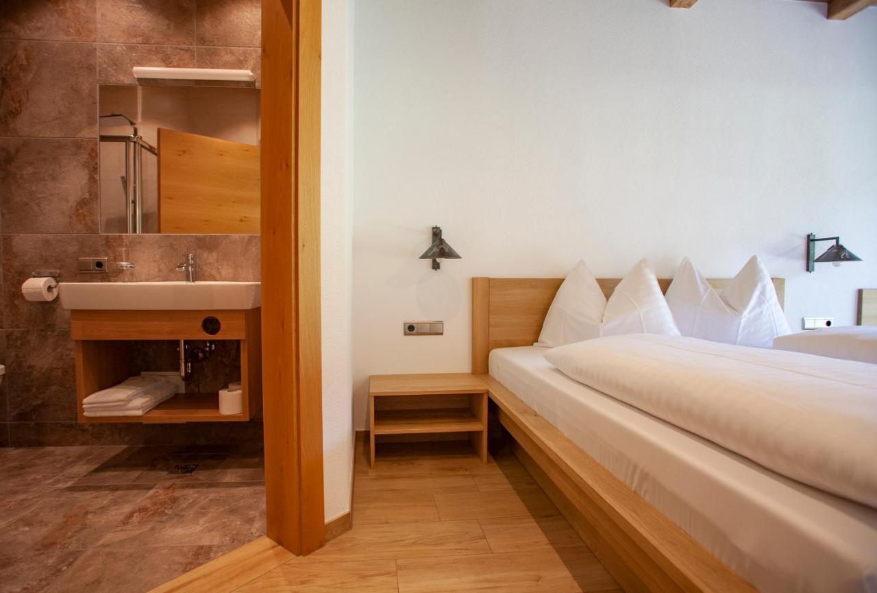 Peil Highend-Basic Apartments San Candido Esterno foto